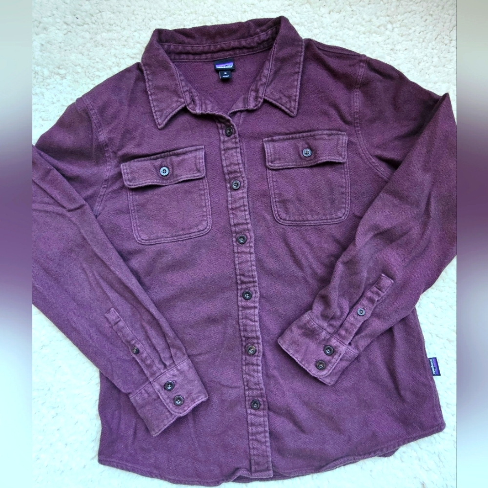Patagonia Organic Cotton Flannel Burgundy Size M